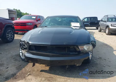 2012 Ford Mustang z USA, uszkodzony, nr VIN 1ZVBP8AM1C5258052